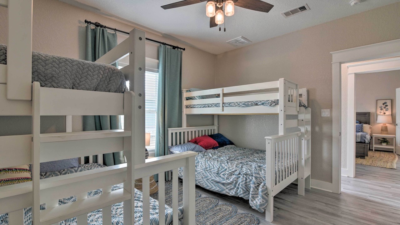 Photo of Bedroom in Galveston