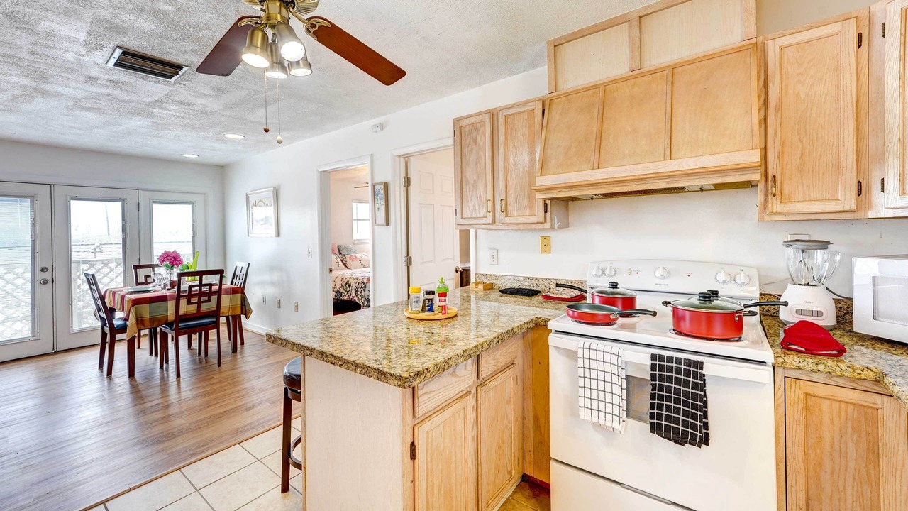 Photo of Kitchen in South Side