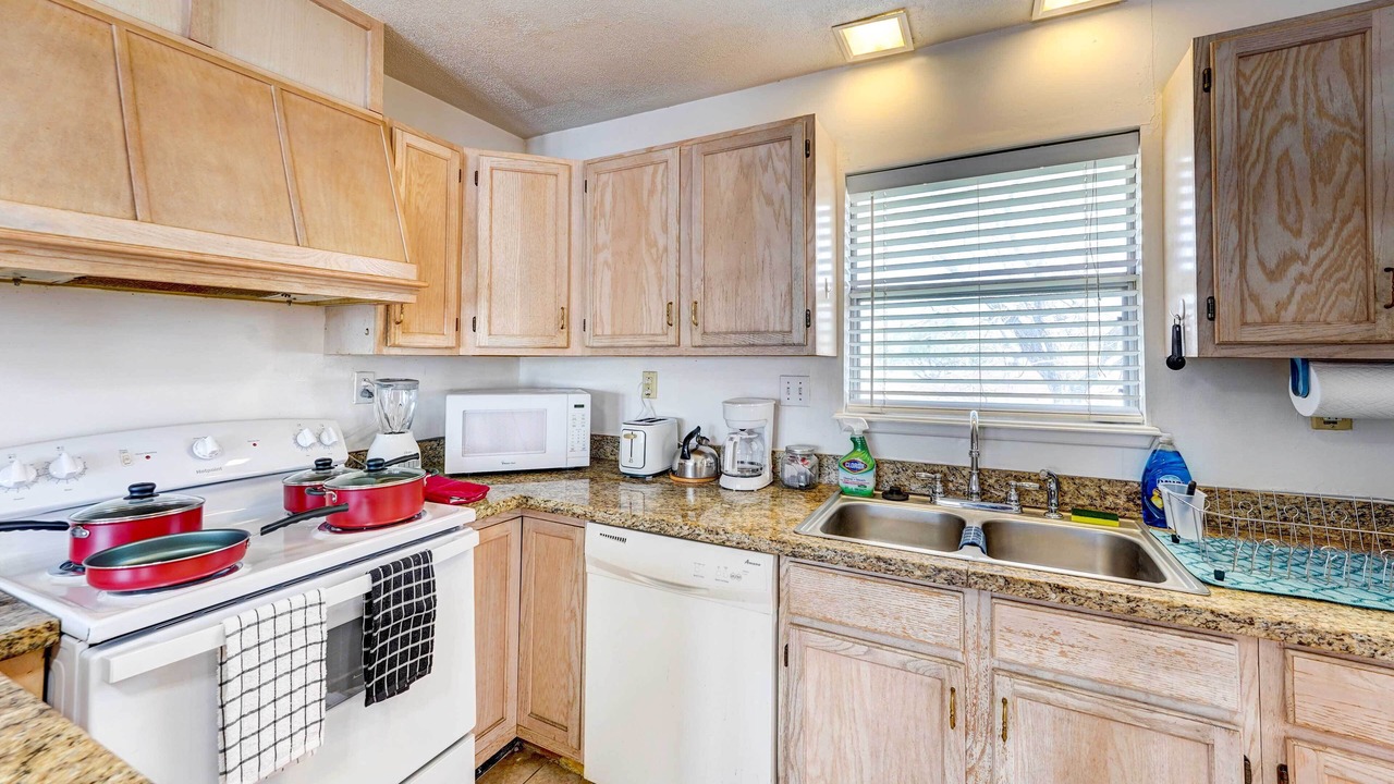 Photo of Kitchen in South Side