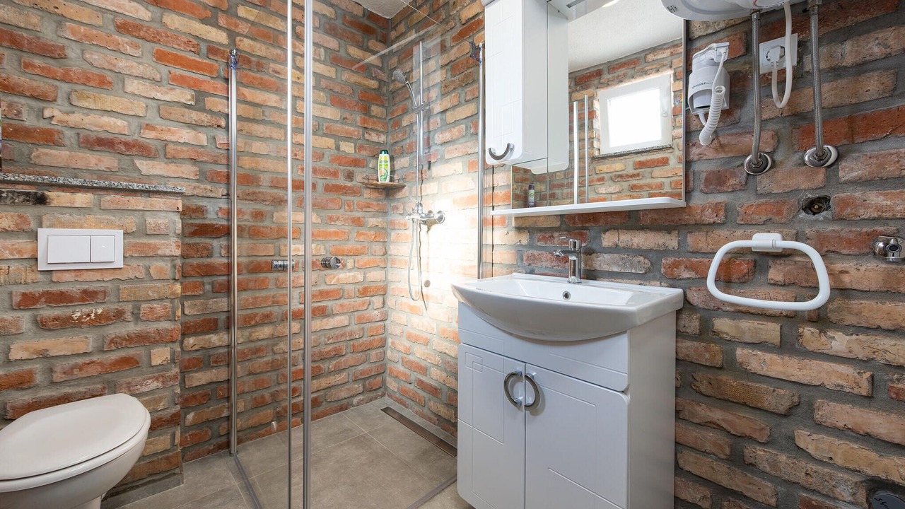 Photo of Bathroom in Gracac