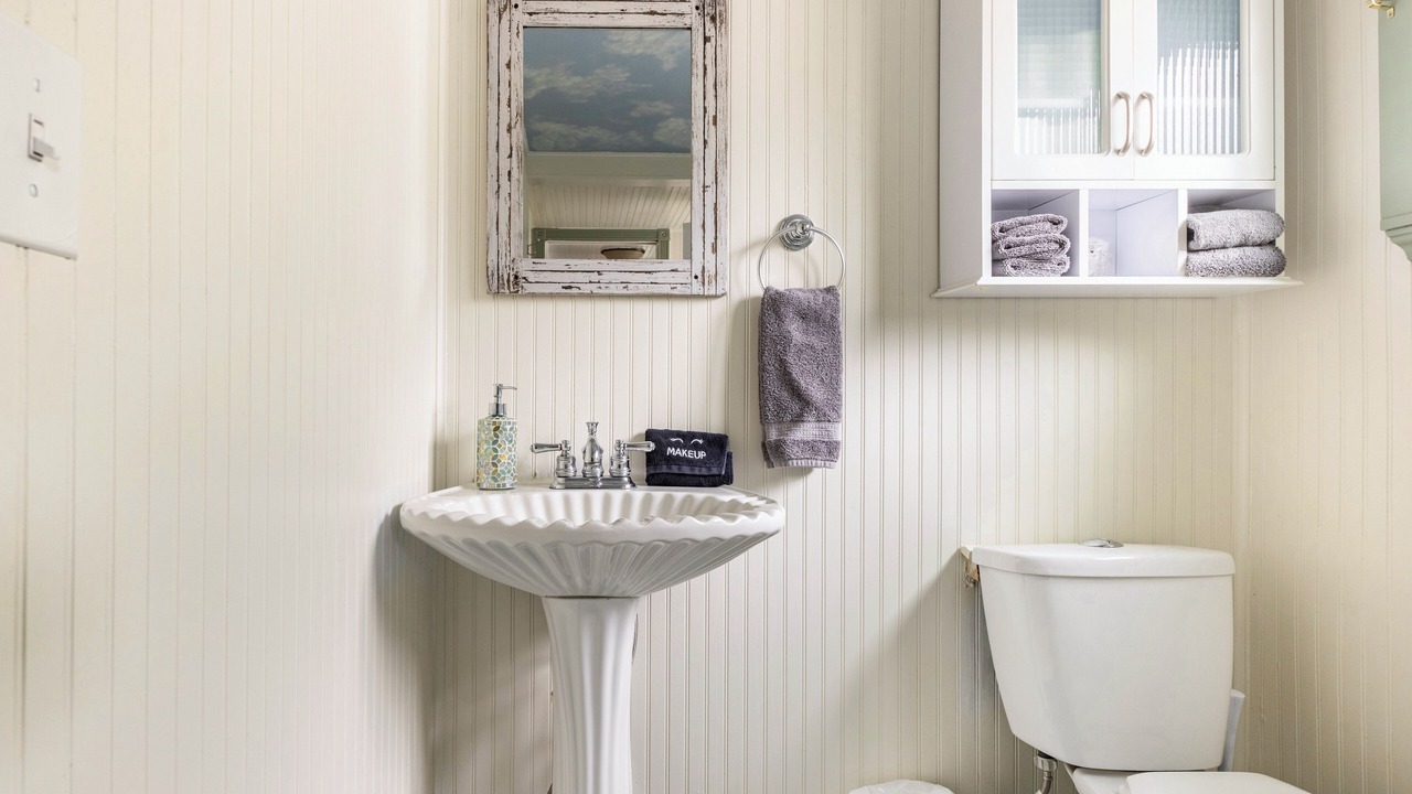 Photo of Bathroom in Seaview