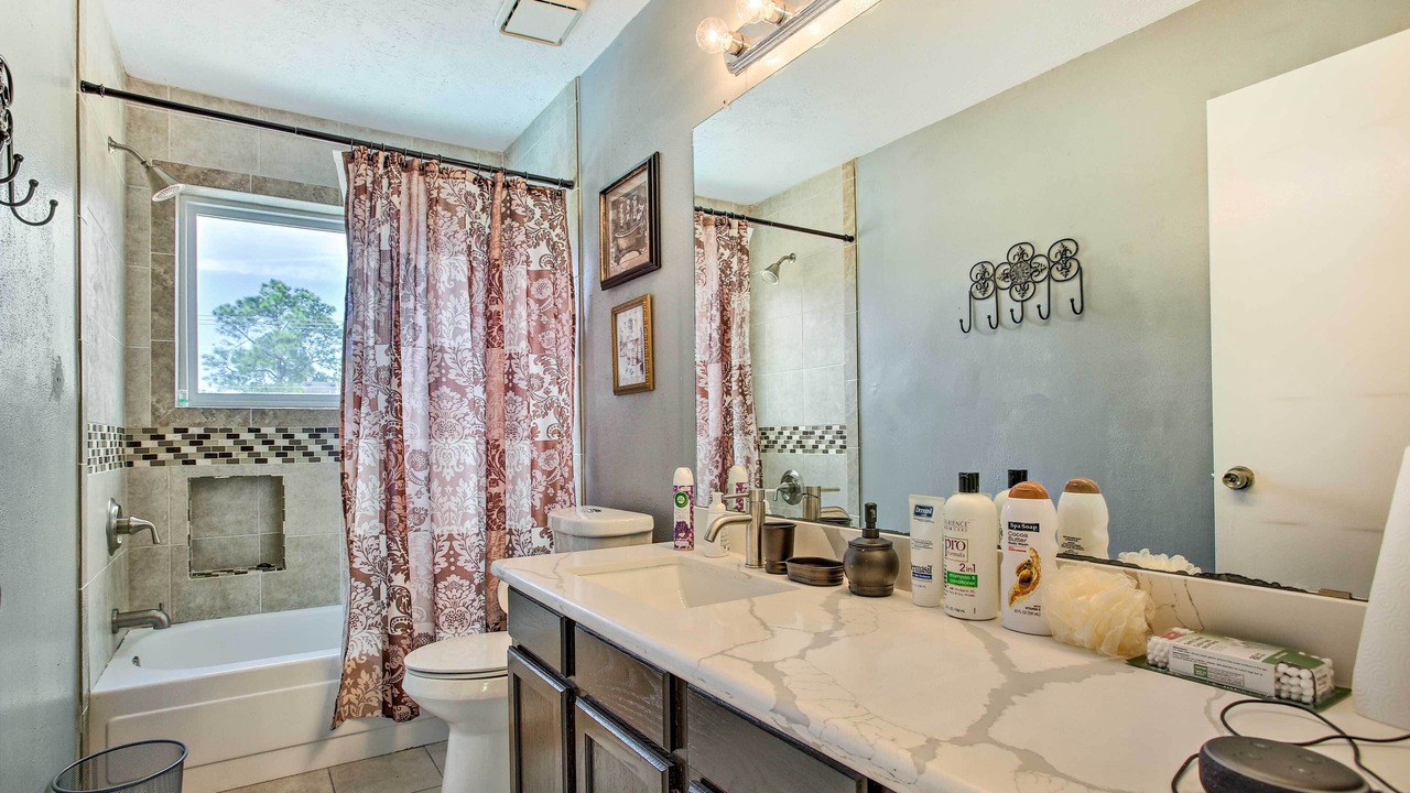 Photo of Bathroom in Clear Lake
