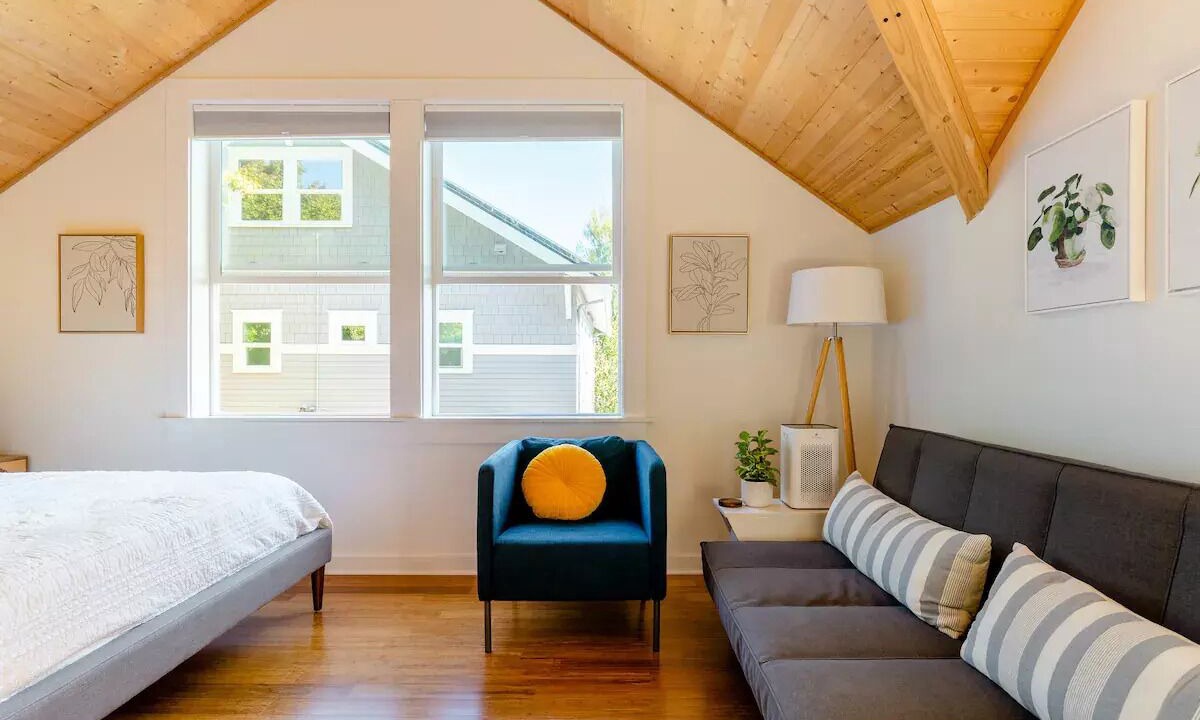 Photo of Bedroom in Fairmount Park