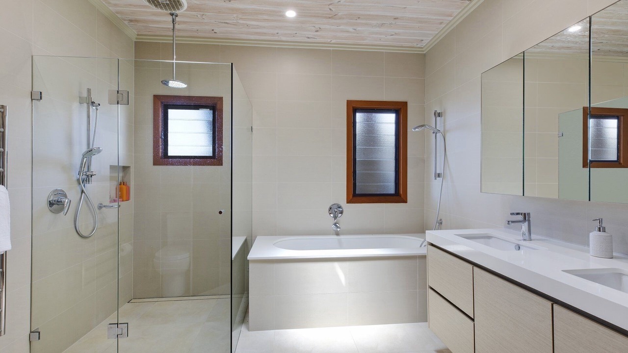 Photo of Bathroom in Avoca Beach