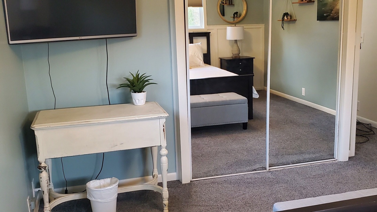 Photo of Bedroom in Warrenton