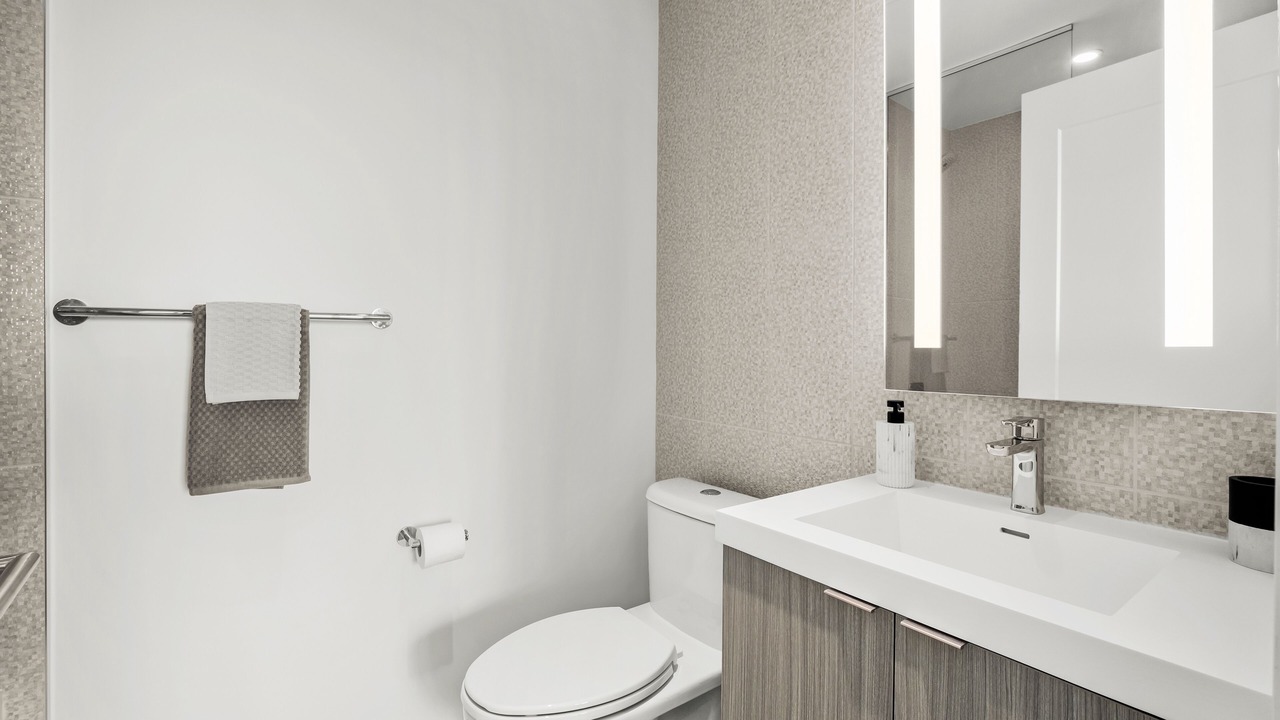 Photo of Bathroom in Cabbagetown