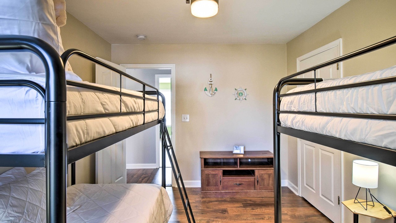 Photo of Bedroom in Bayview