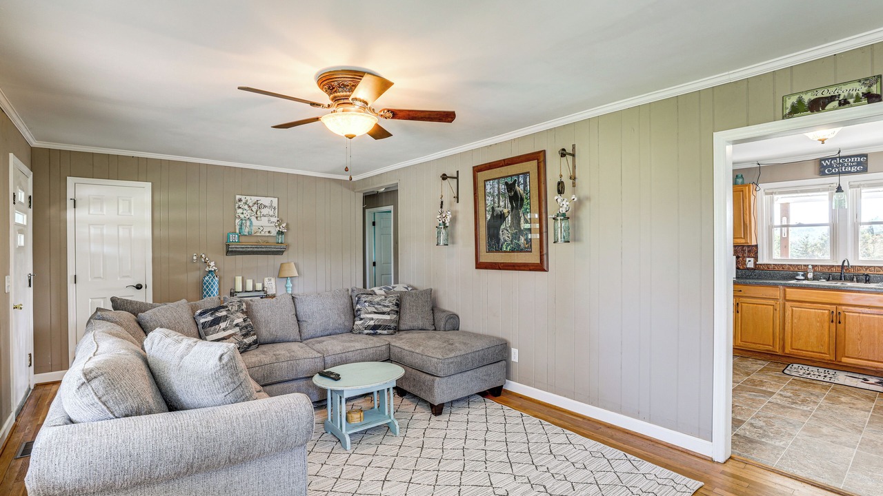 Photo of Livingroom in Sparta