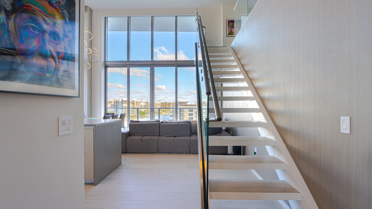 Photo of Others in Hollywood South Central Beach