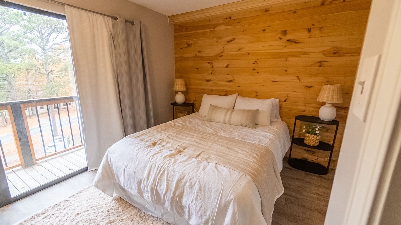 Photo of Bedroom in Fairfield Bay