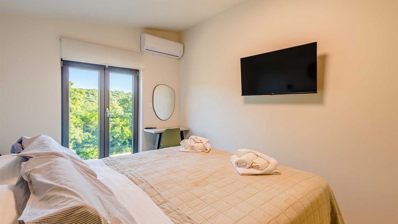 Photo of Bedroom in Malinska-Dubasnica
