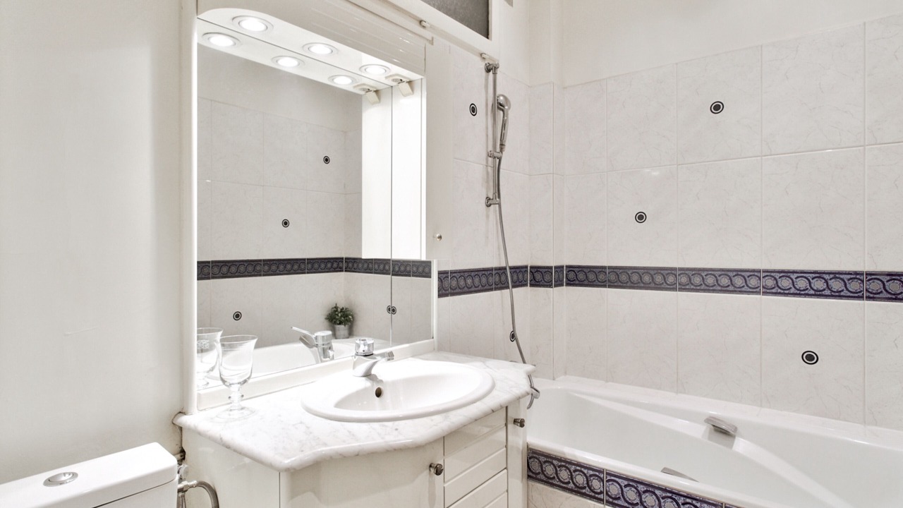 Photo of Bathroom in Montmartre