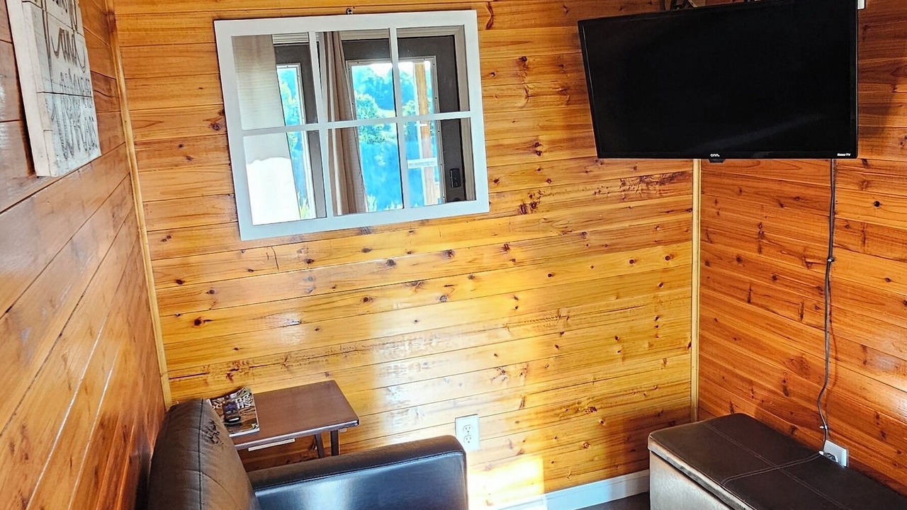 Photo of Livingroom in Carbon Hill