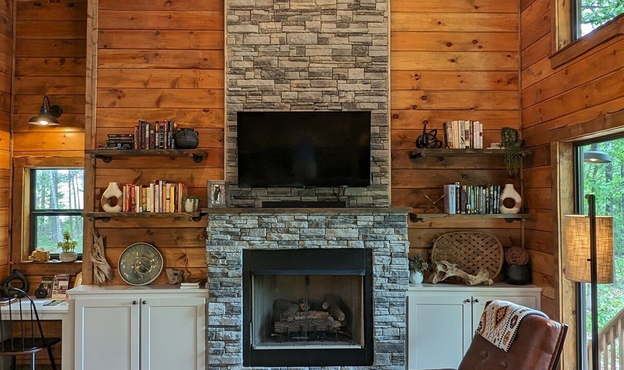 Photo of Livingroom in Jasper