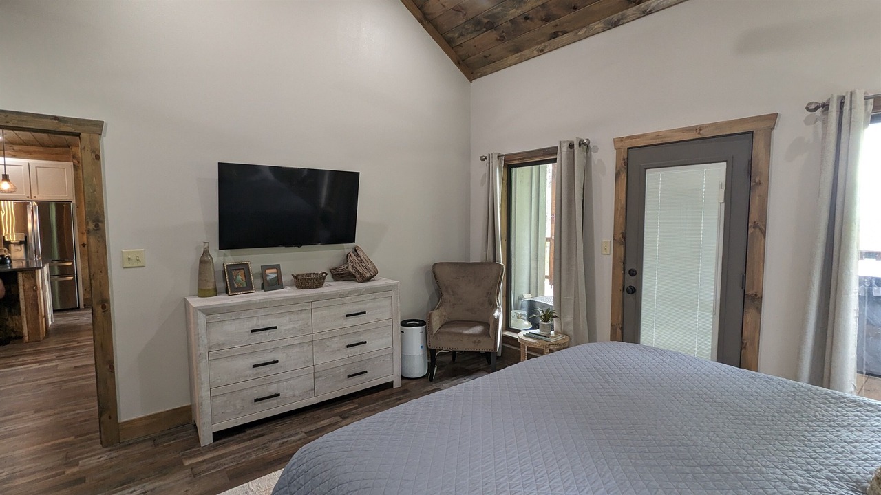 Photo of Bedroom in Jasper