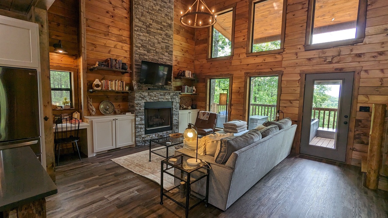 Photo of Livingroom in Jasper