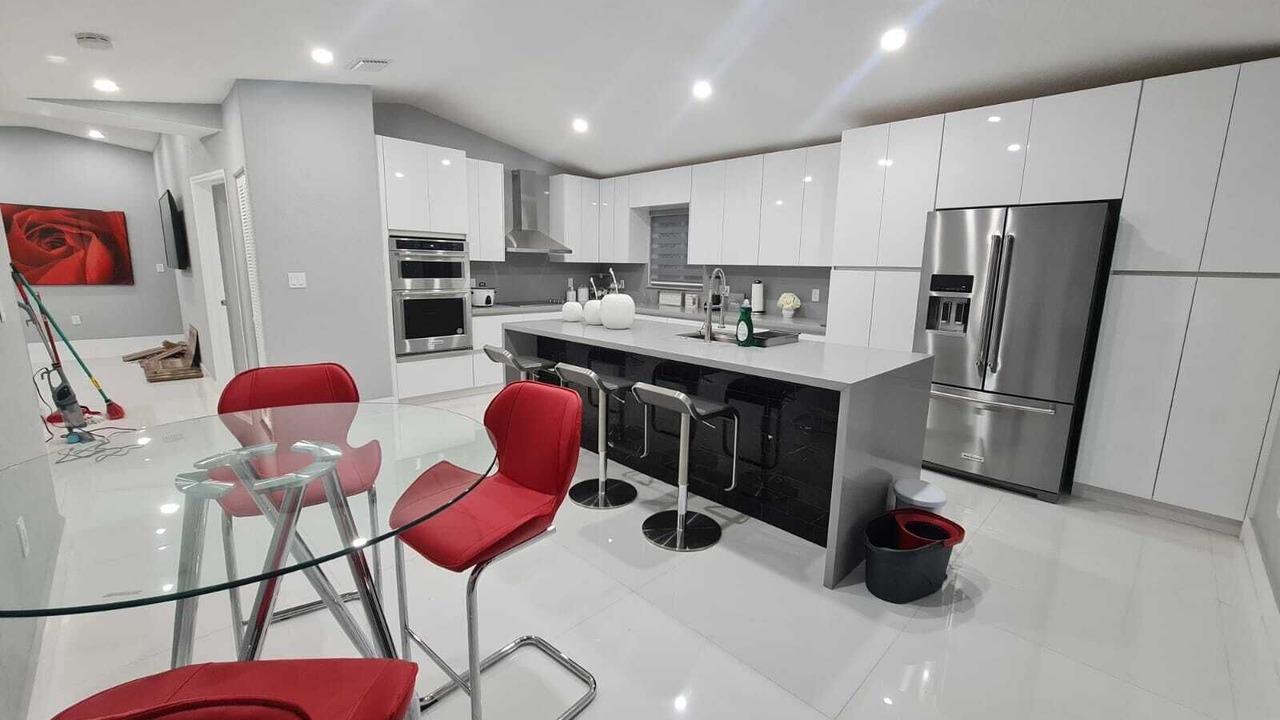 Photo of Kitchen in Hialeah Gardens