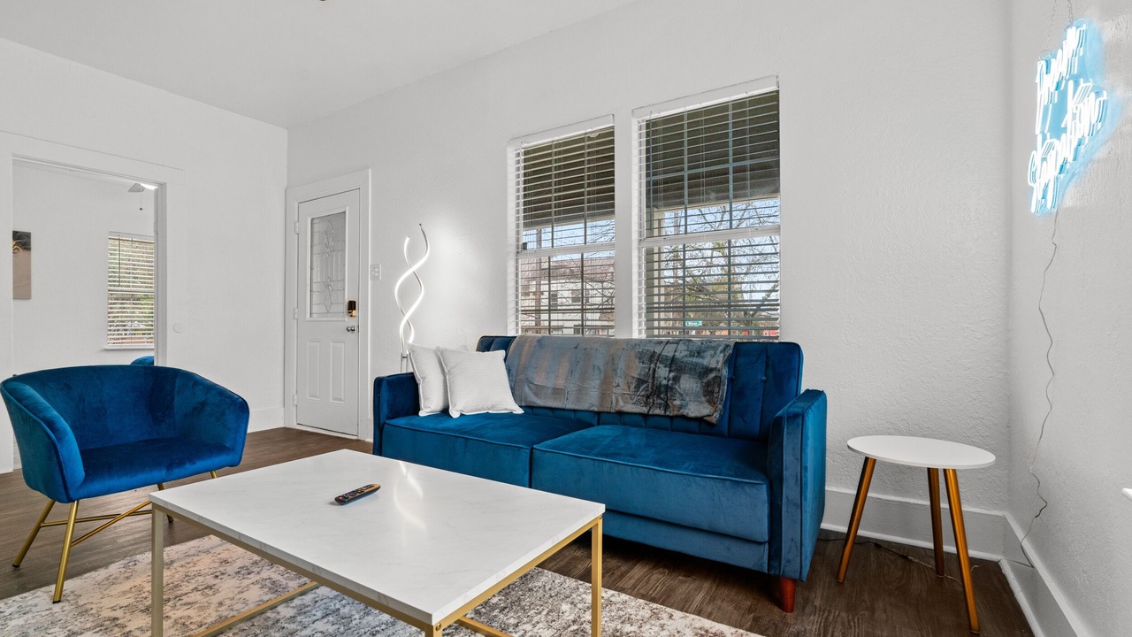 Photo of Livingroom in Rosewood