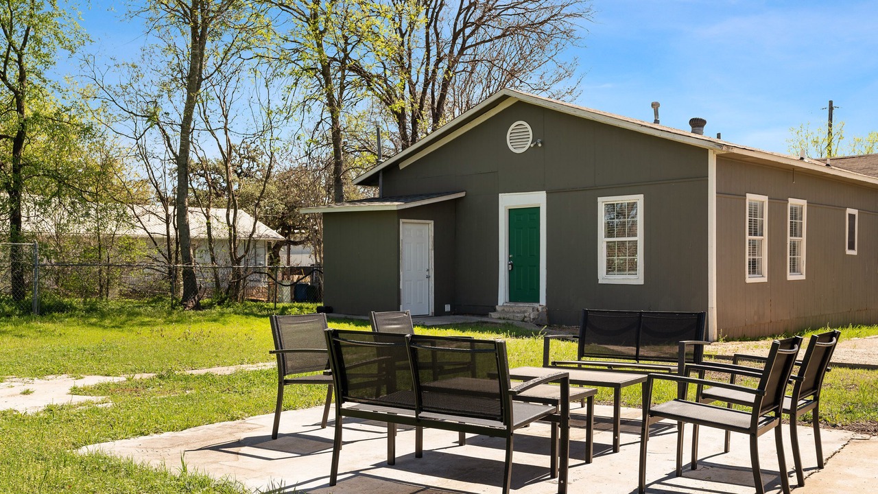 Photo of Outdoor in Rosewood