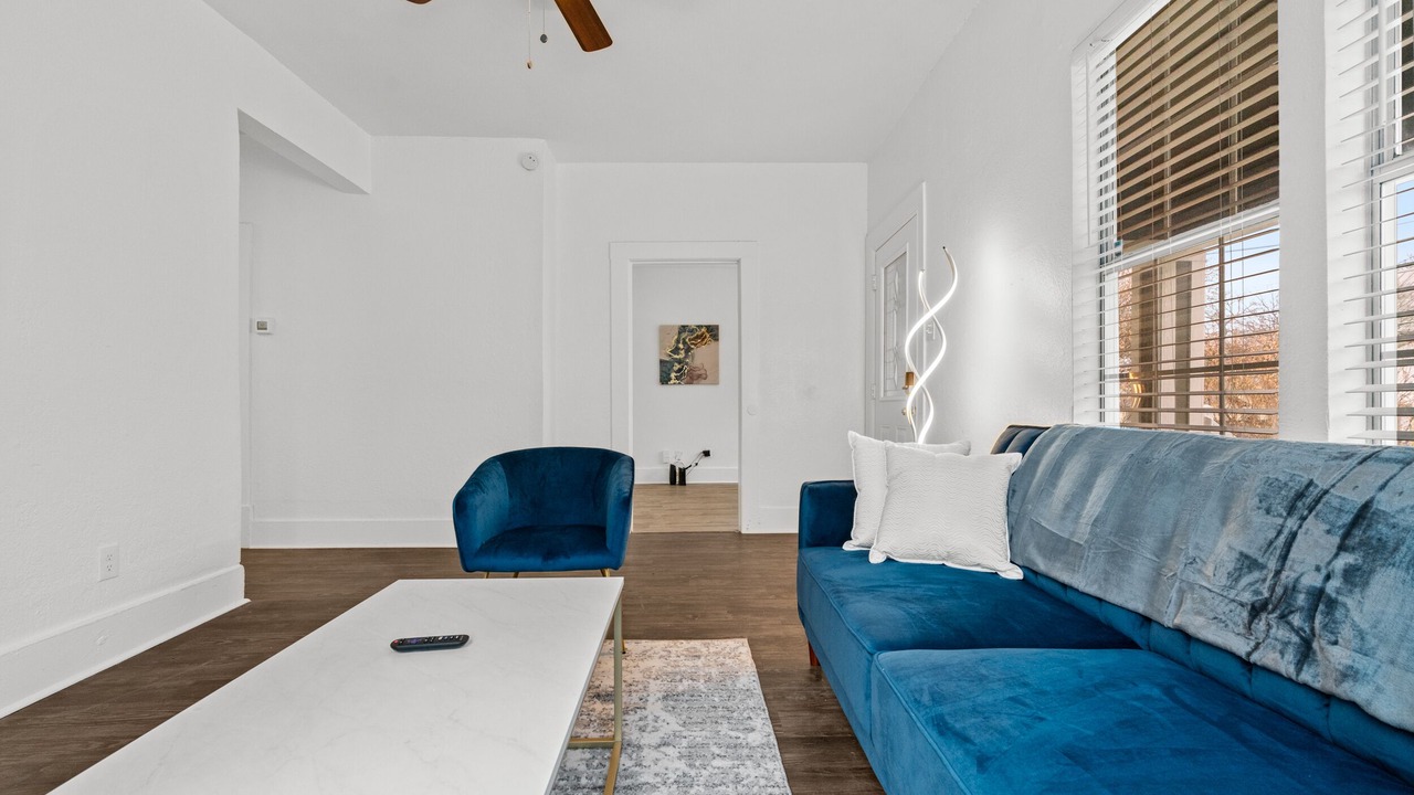 Photo of Livingroom in Rosewood