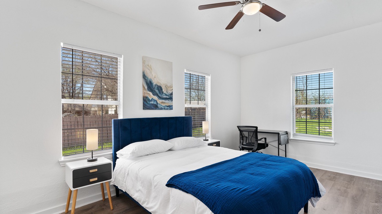 Photo of Bedroom in Rosewood