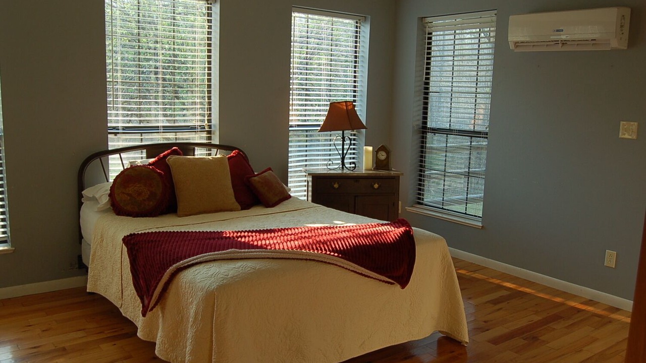 Photo of Bedroom in Saint Joe