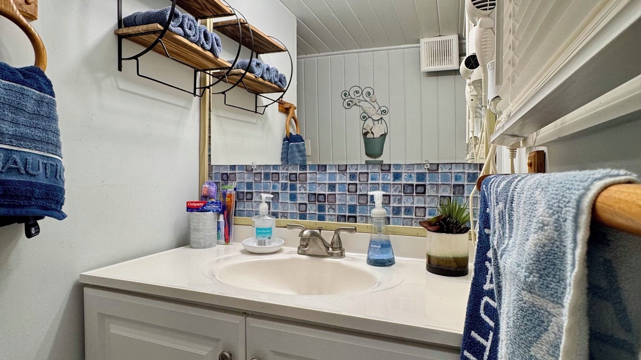 Photo of Bathroom in Candler