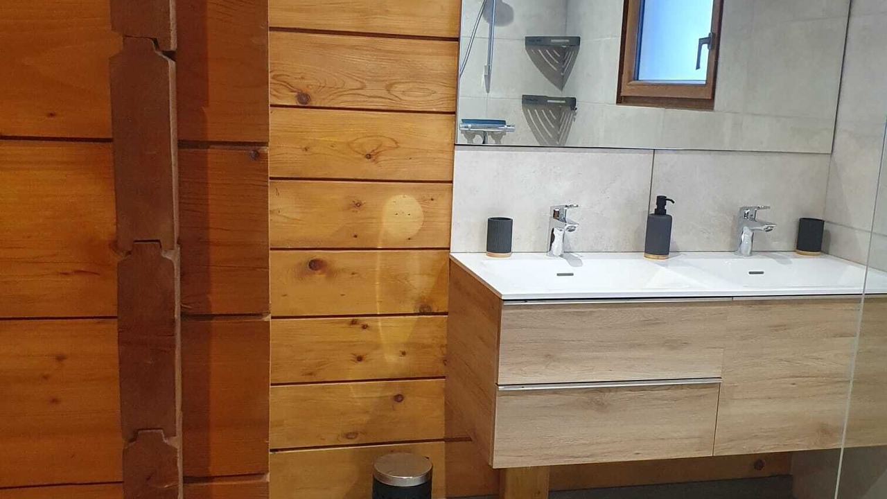 Photo of Bathroom in Chaux-Neuve