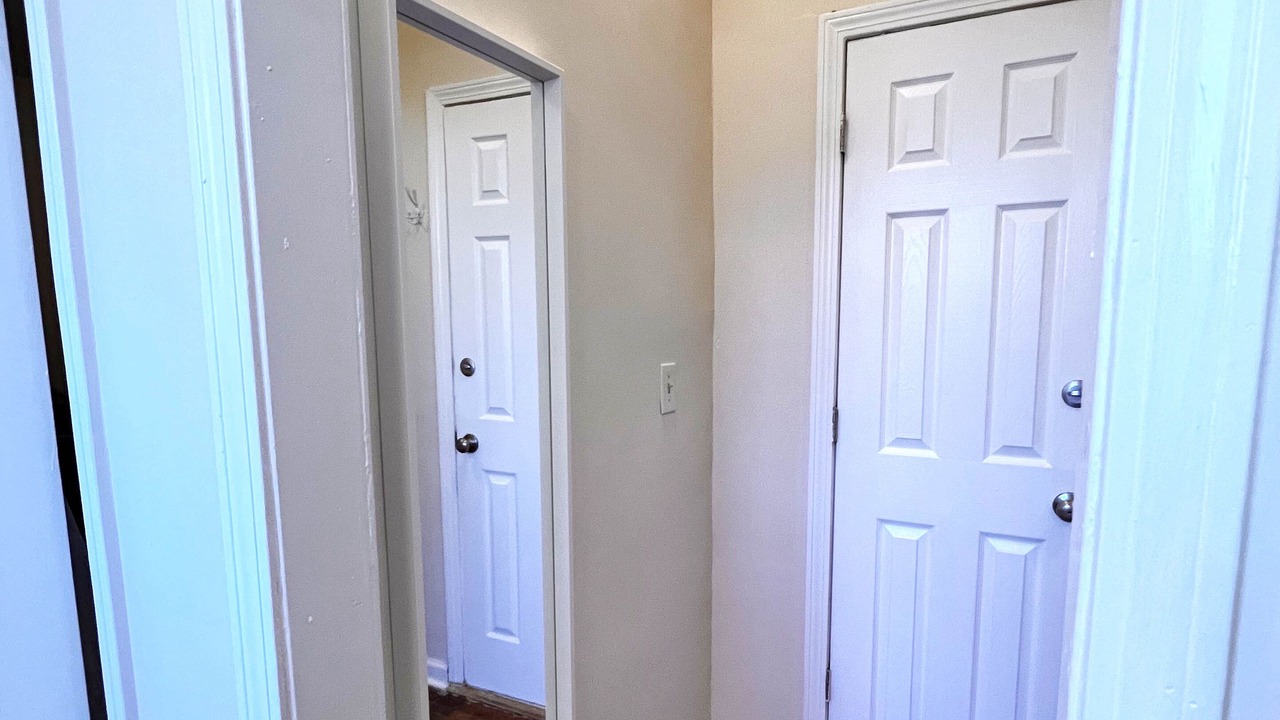 Photo of Others in Dwight