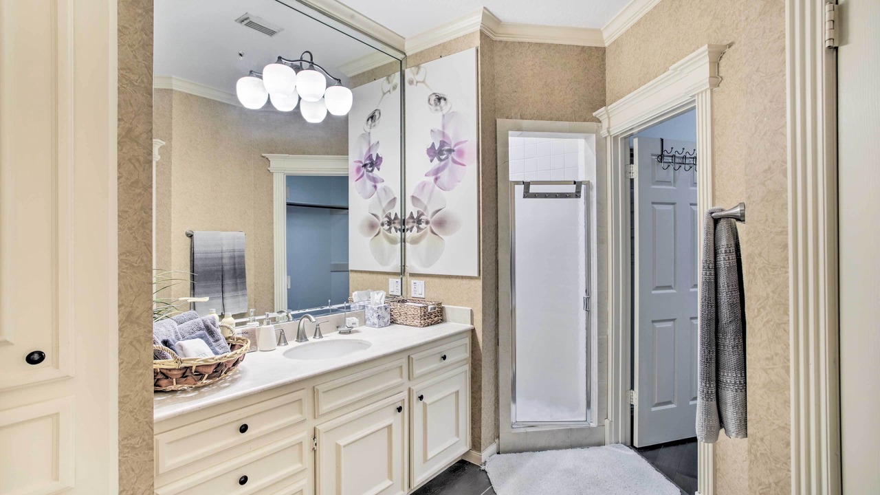Photo of Bathroom in Spring Branch East