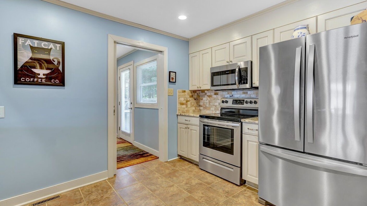 Photo of Kitchen in Huddleston