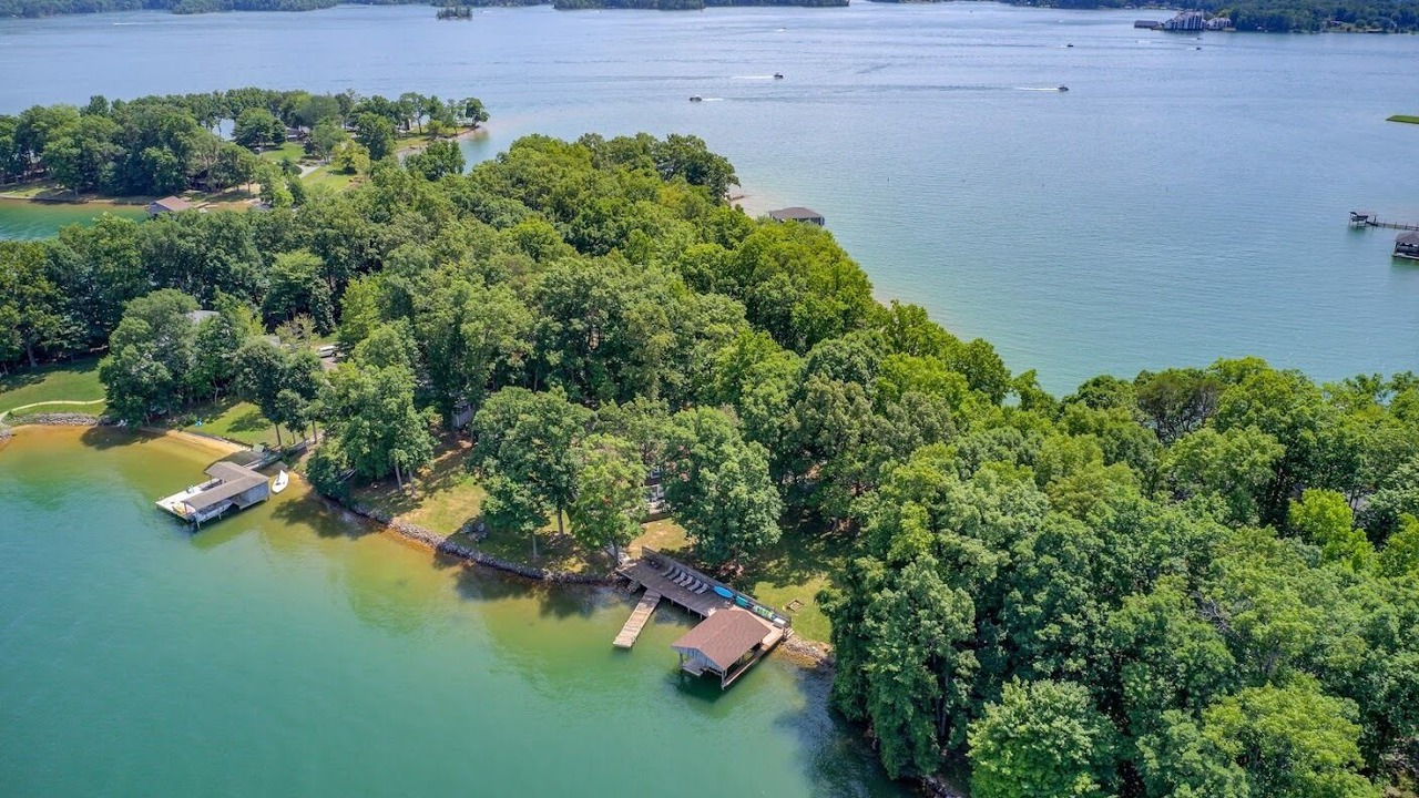 Photo of Outdoor in Huddleston