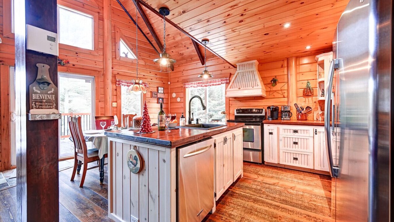 Photo of Kitchen in Chertsey