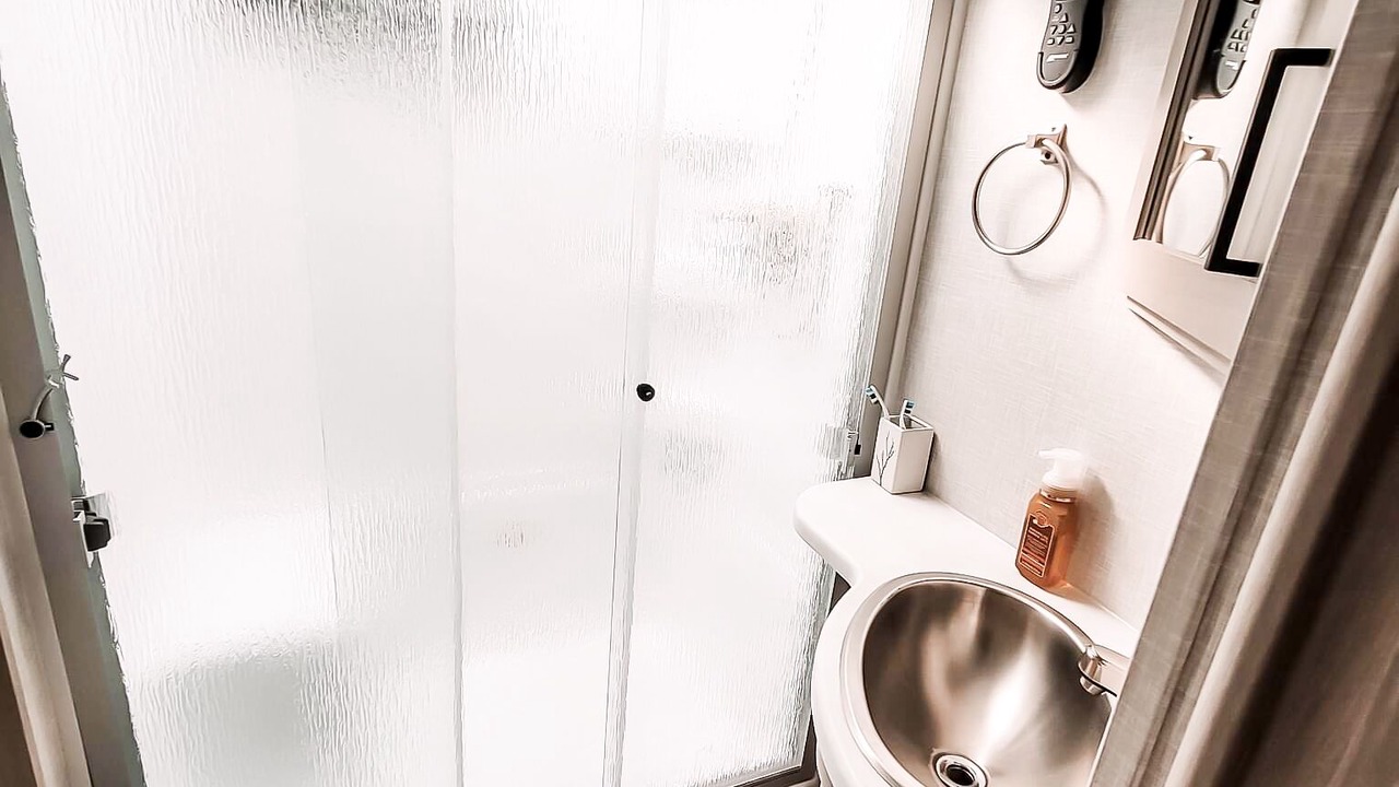 Photo of Bathroom in Reynolds
