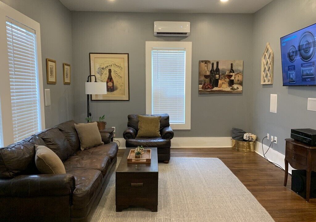 Photo of Livingroom in Uptown