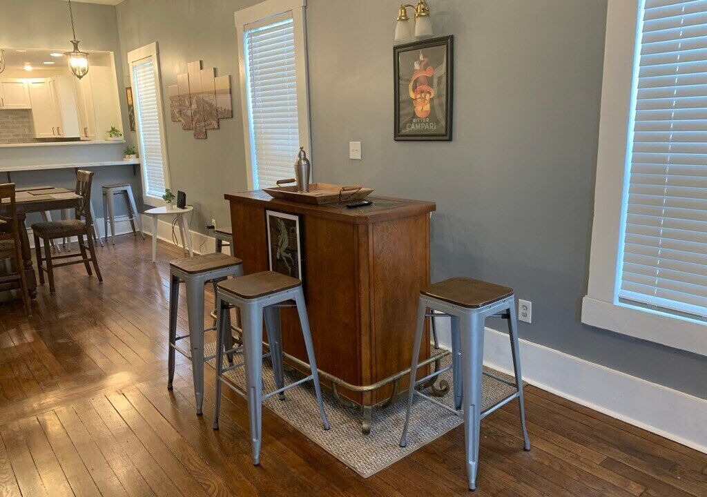 Photo of Others in Uptown