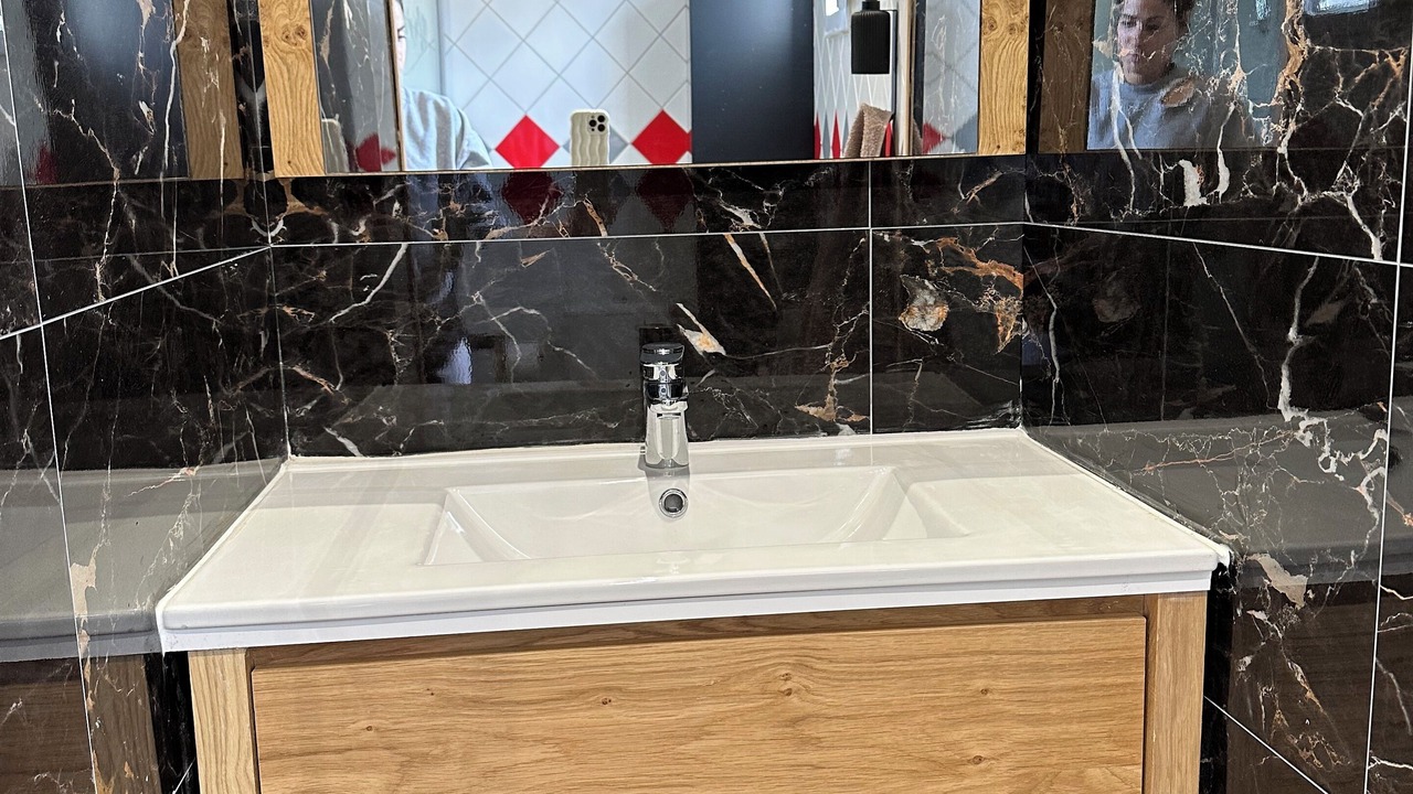 Photo of Bathroom in Savigny-sur-Orge