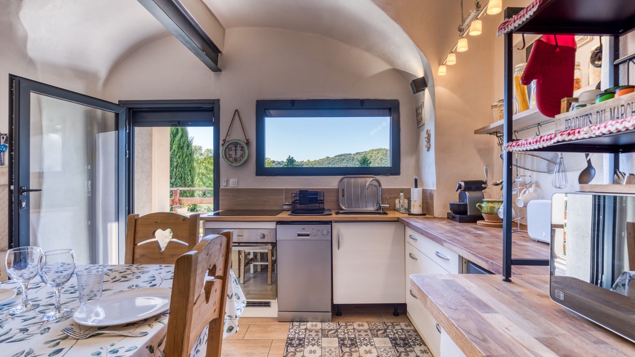Photo of Kitchen in La Tour-Sur-Orb
