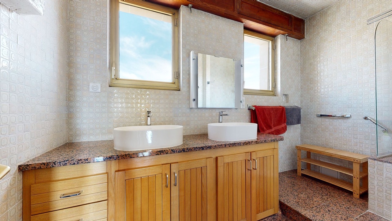 Photo of Bathroom in Rigollots