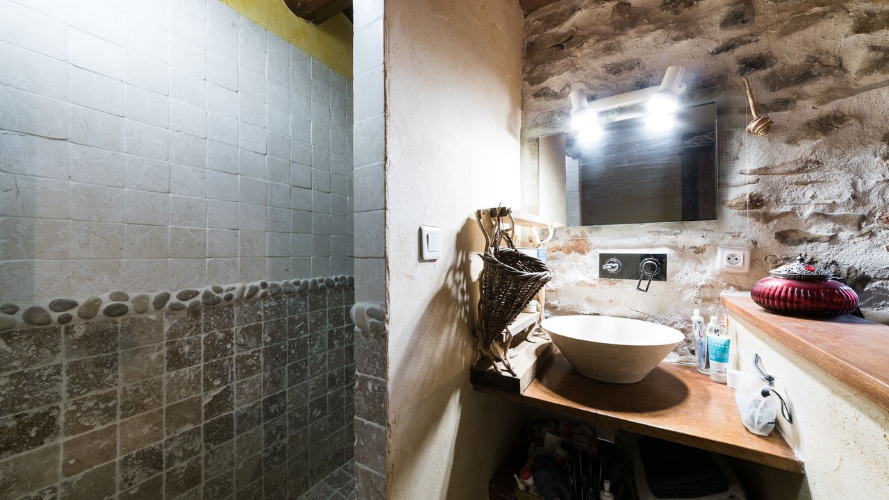 Photo of Bathroom in Aups