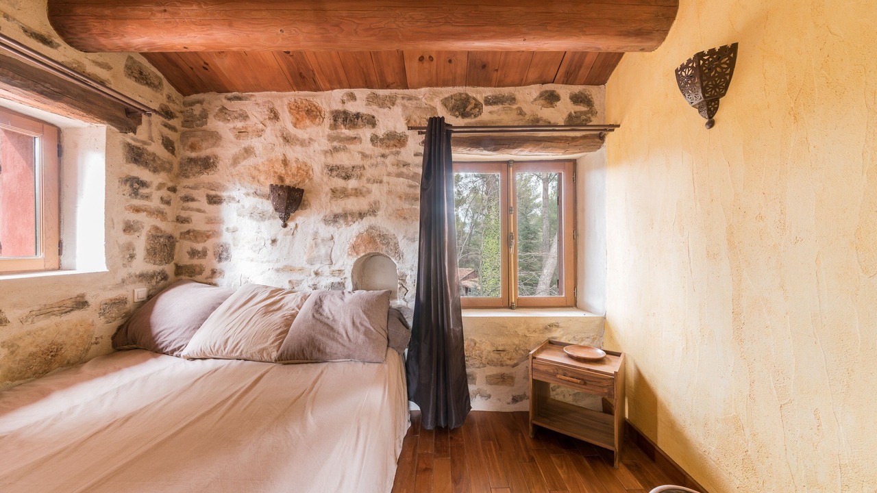 Photo of Bedroom in Aups