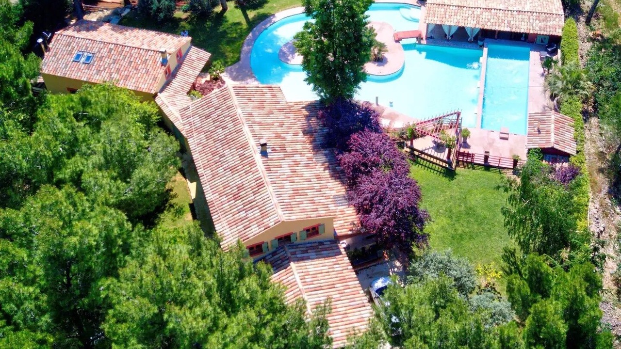 Photo of Outdoor in Aups