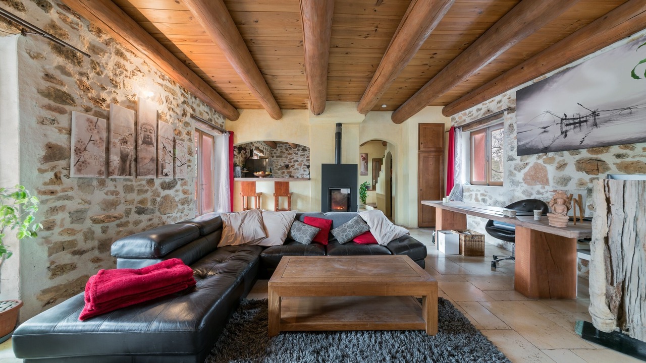 Photo of Livingroom in Aups