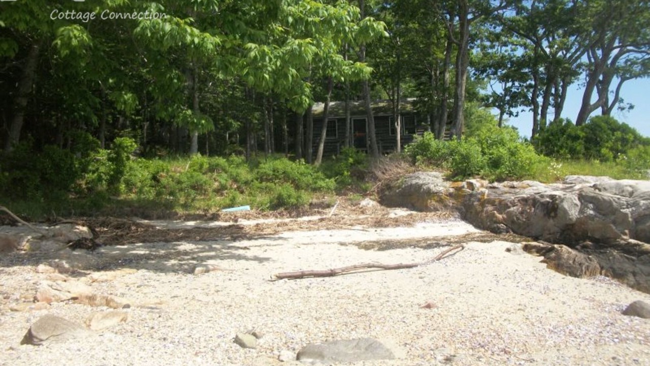 Photo of Others in Mac Mahan