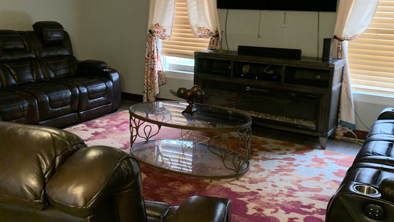 Photo of Livingroom in Lakeview  Jefferson County