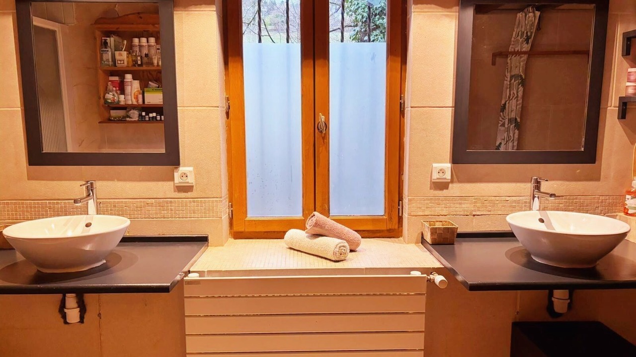 Photo of Bathroom in Bonne
