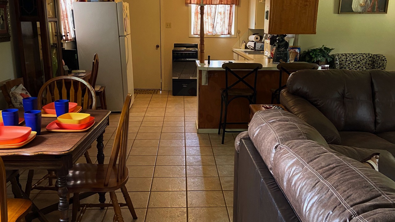 Photo of Livingroom in Lometa