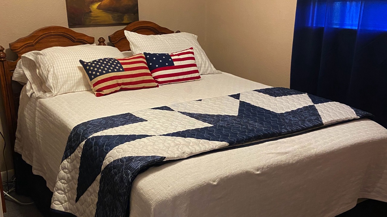 Photo of Bedroom in Lometa