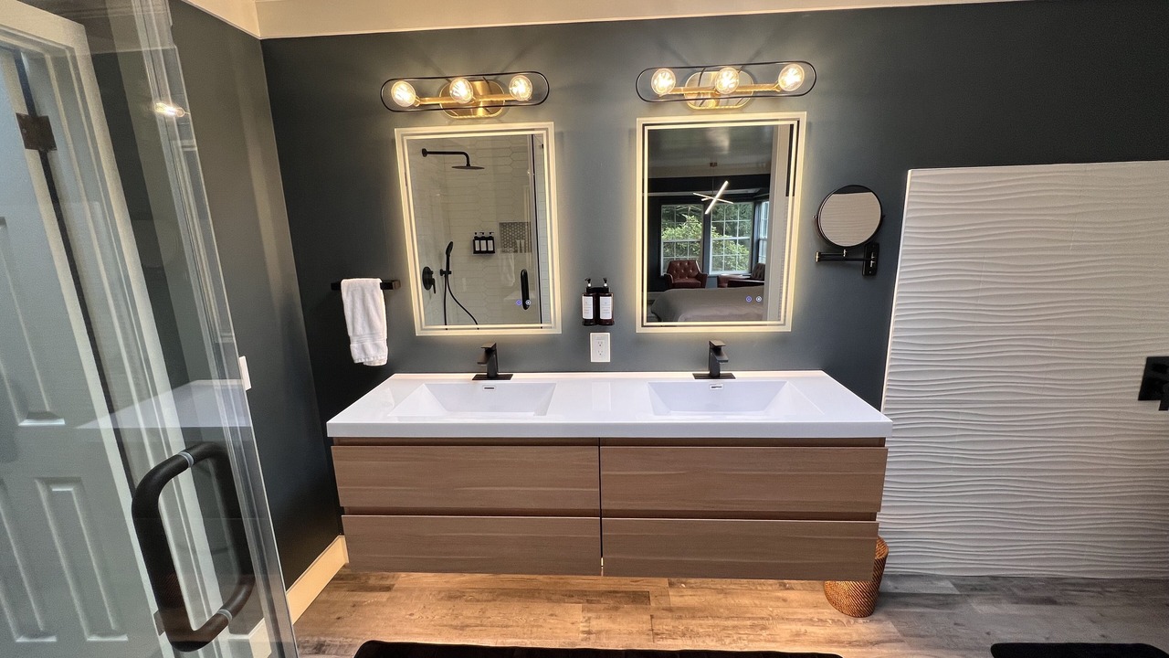 Photo of Bedroom in Mendocino