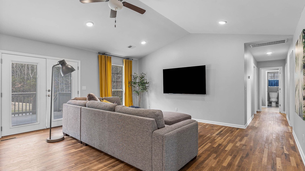 Photo of Bedroom in Cleveland